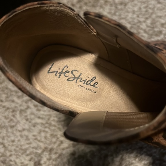 Lifestride soft system, flex, leopard print booties - Picture 2 of 4